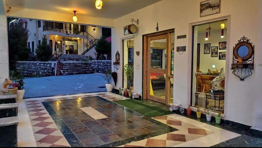 Mist N Meadows Resort Rajgarh  Bagian luar foto