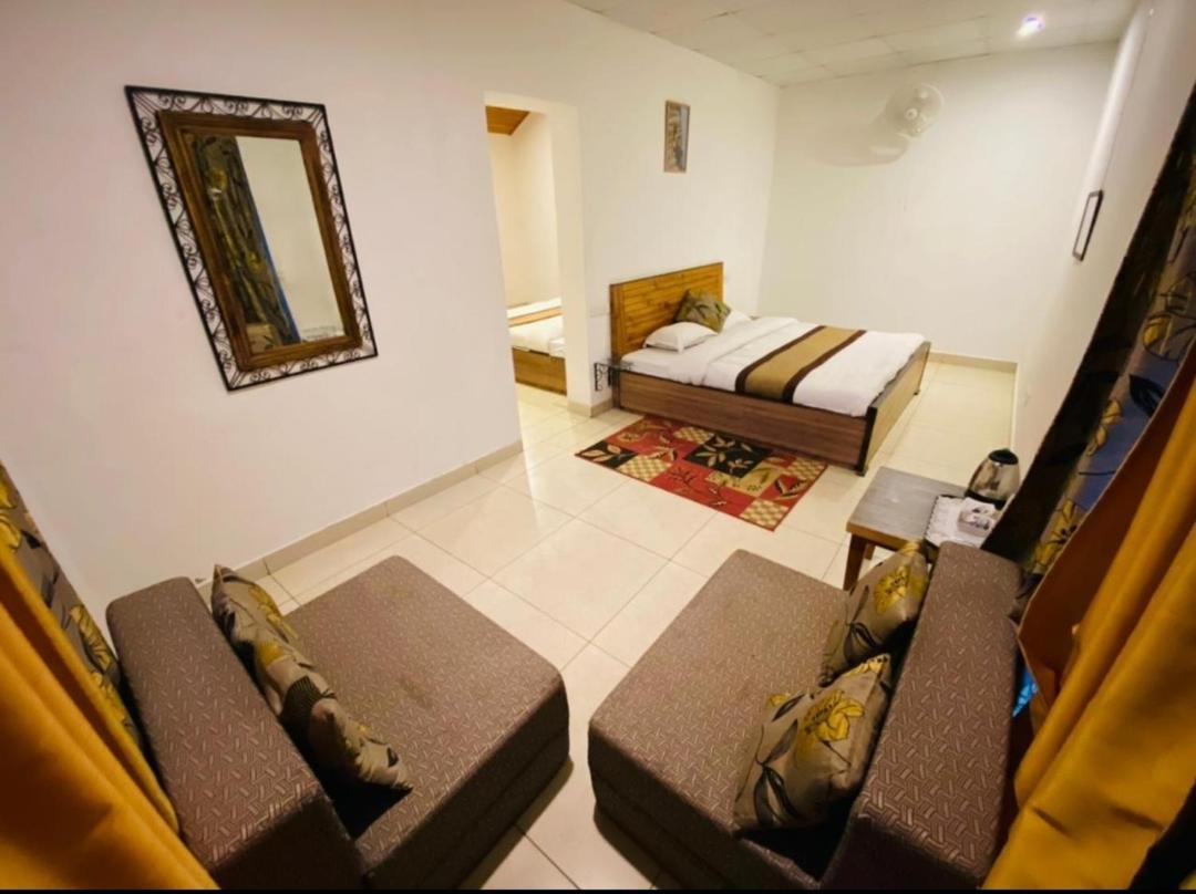 Mist N Meadows Resort Rajgarh  Bagian luar foto