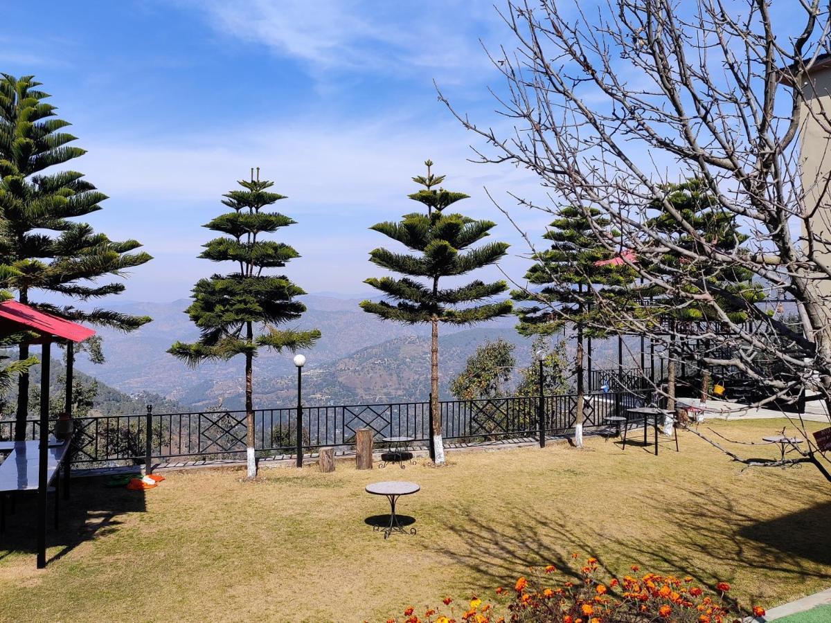 Mist N Meadows Resort Rajgarh  Bagian luar foto