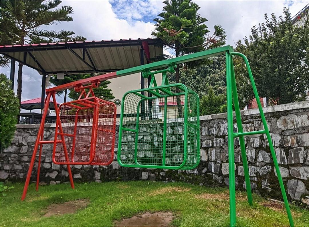 Mist N Meadows Resort Rajgarh  Bagian luar foto